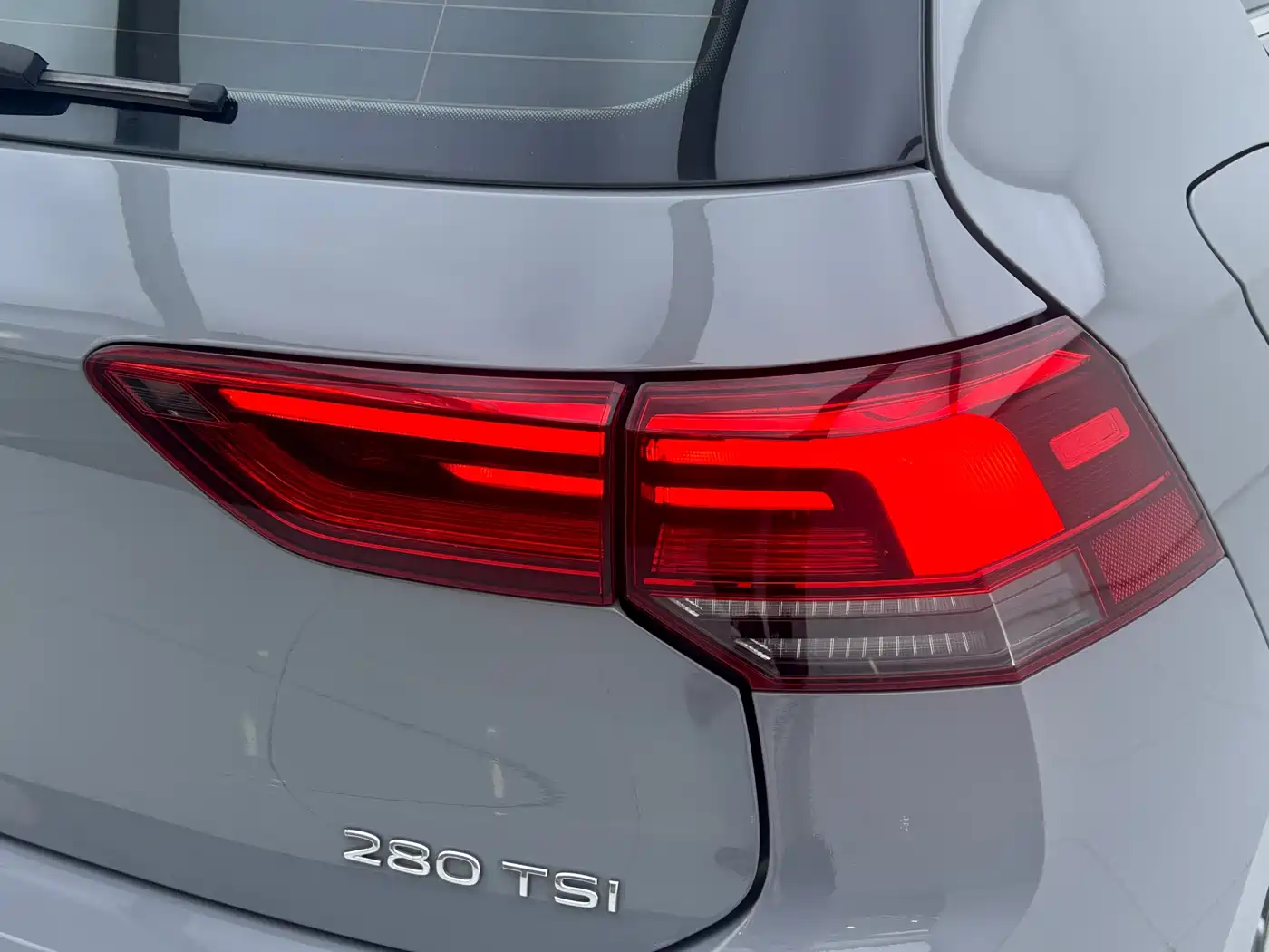 Volkswagen Golf 2021 280TSI DSG Pro фото 17
