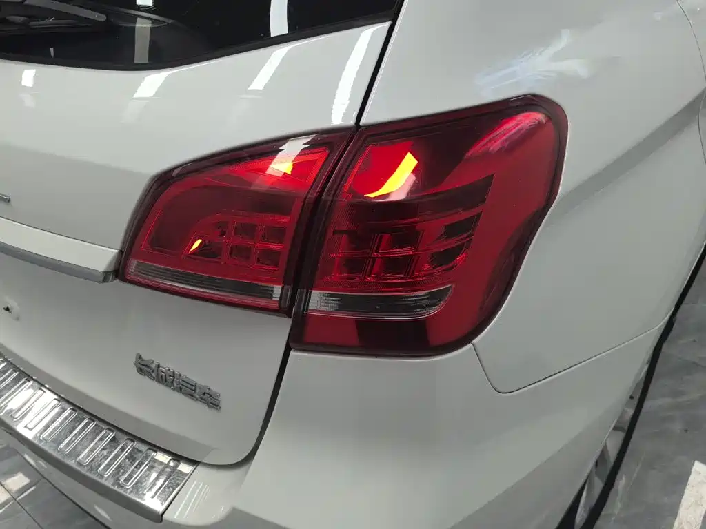 Фото 24 - Haval H2