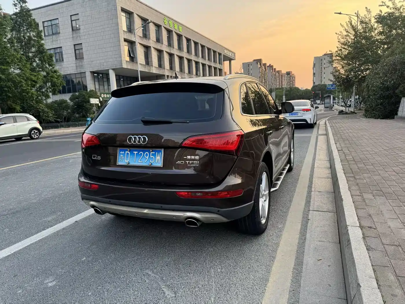 Audi Q5 2015 40 TFSI Technology фото 4