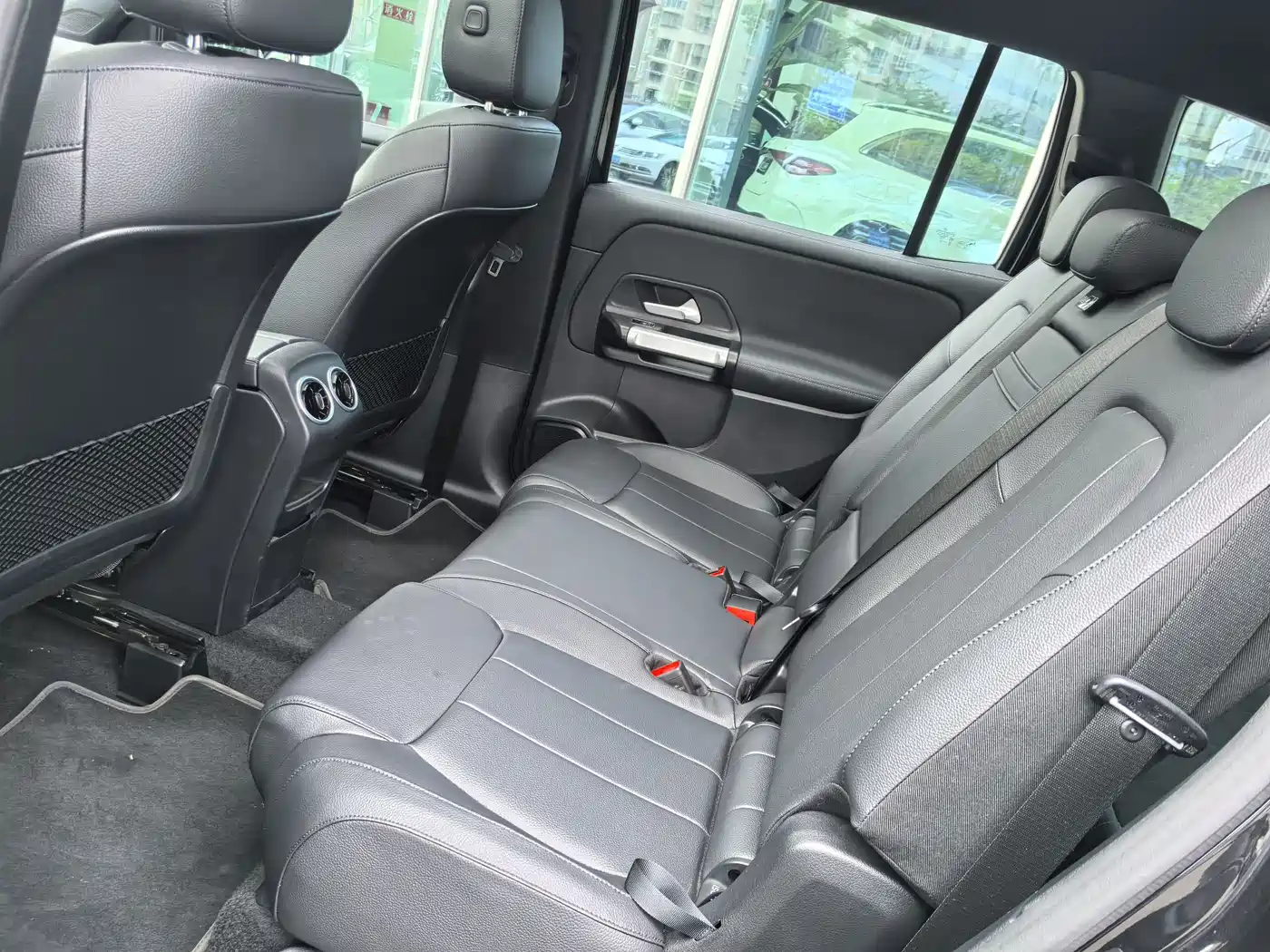 Mercedes-Benz GLB 2025 2025 Model GLB 220 Fashion Style