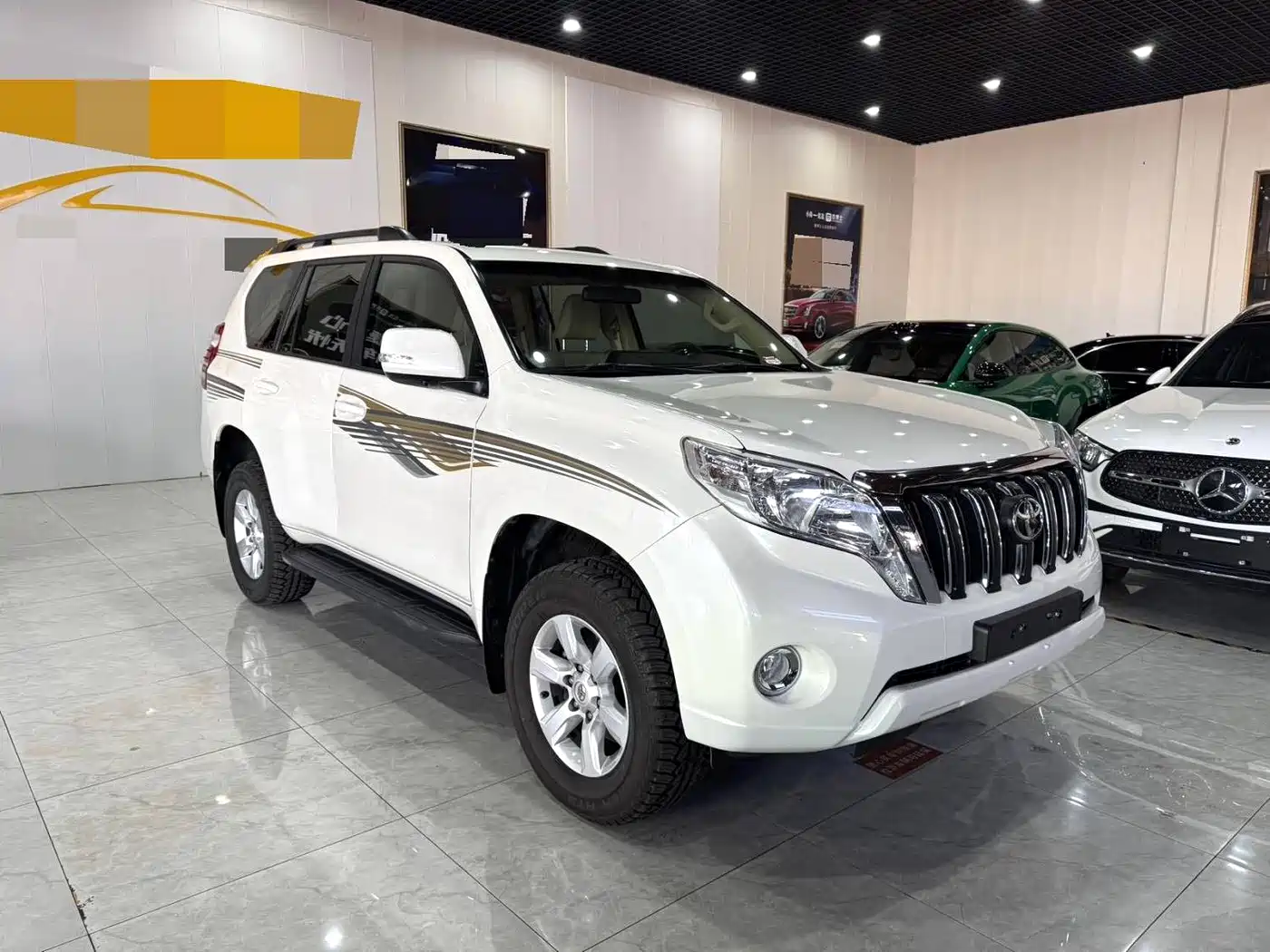 Toyota Prado (Import) 2014 2.7L Automatic Standard Edition фото 3