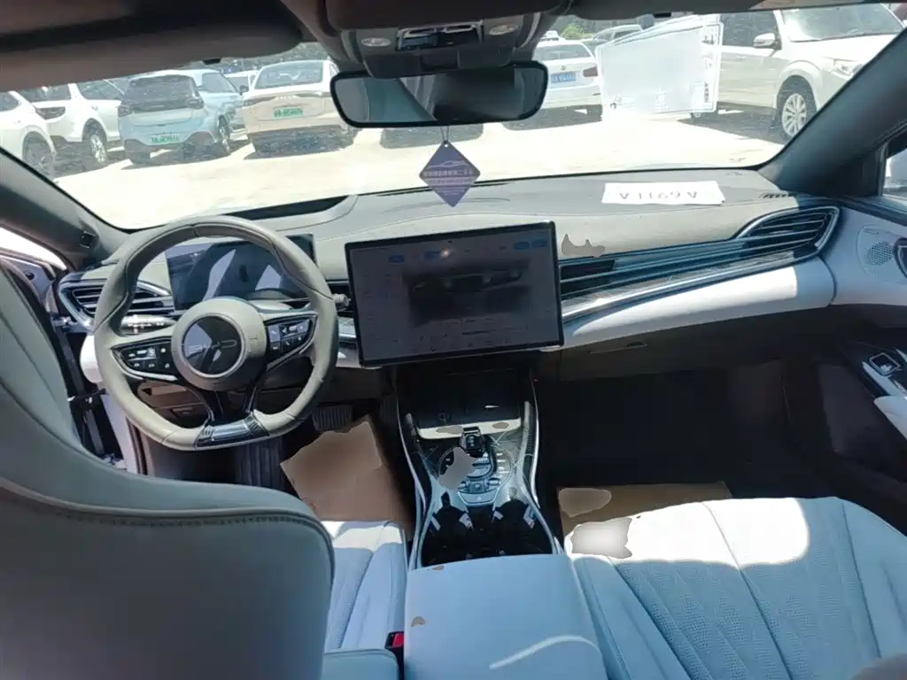 BYD Seal 2022 650km AWD Performance фото 10