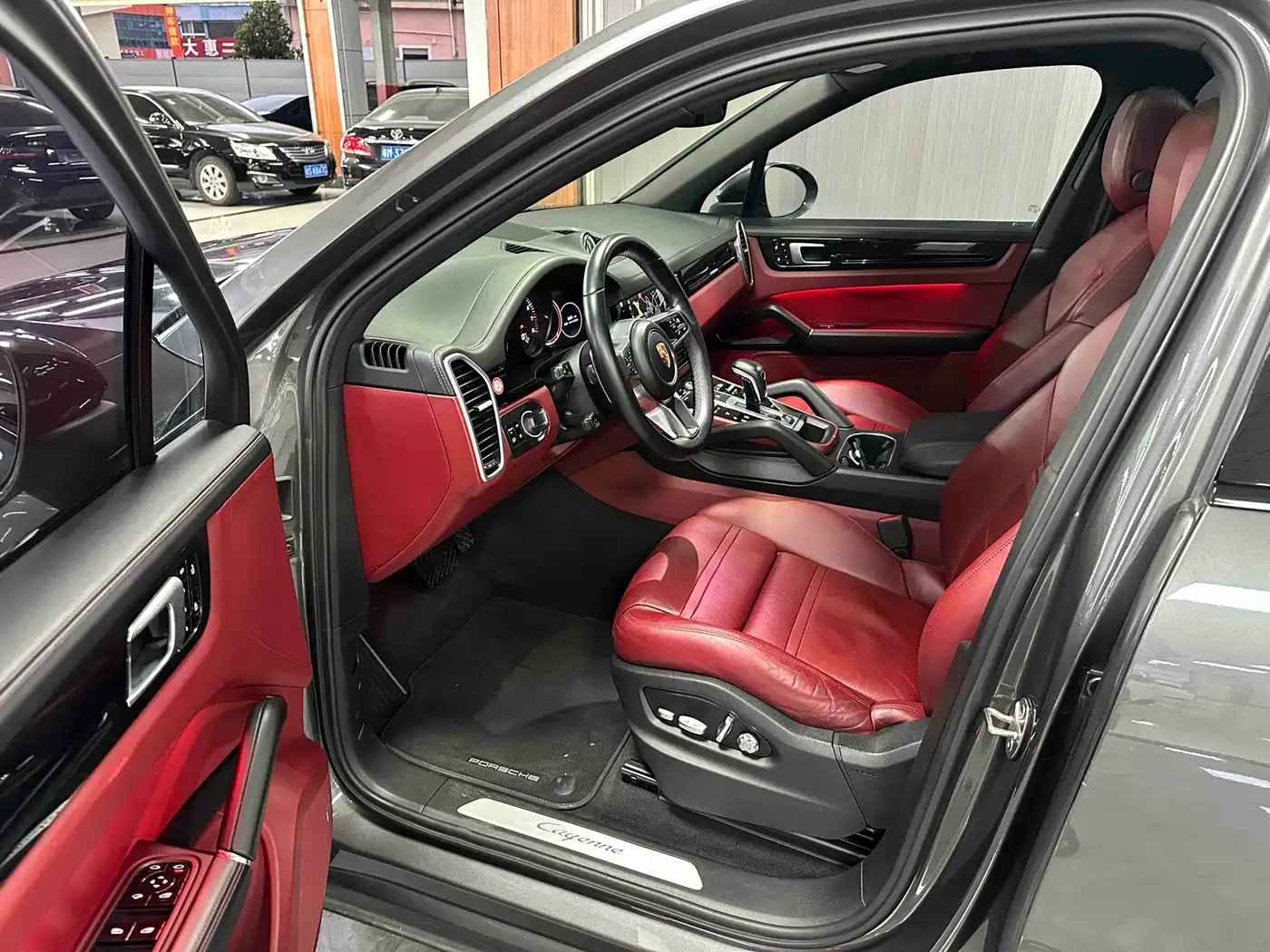 Porsche Cayenne 2019 Cayenne 3.0T фото 3
