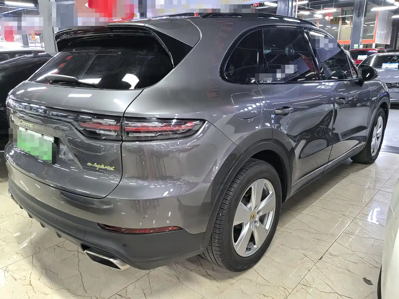 Porsche Cayenne New Energy 2019 Cayenne E-Hybrid 2.0T фото 6