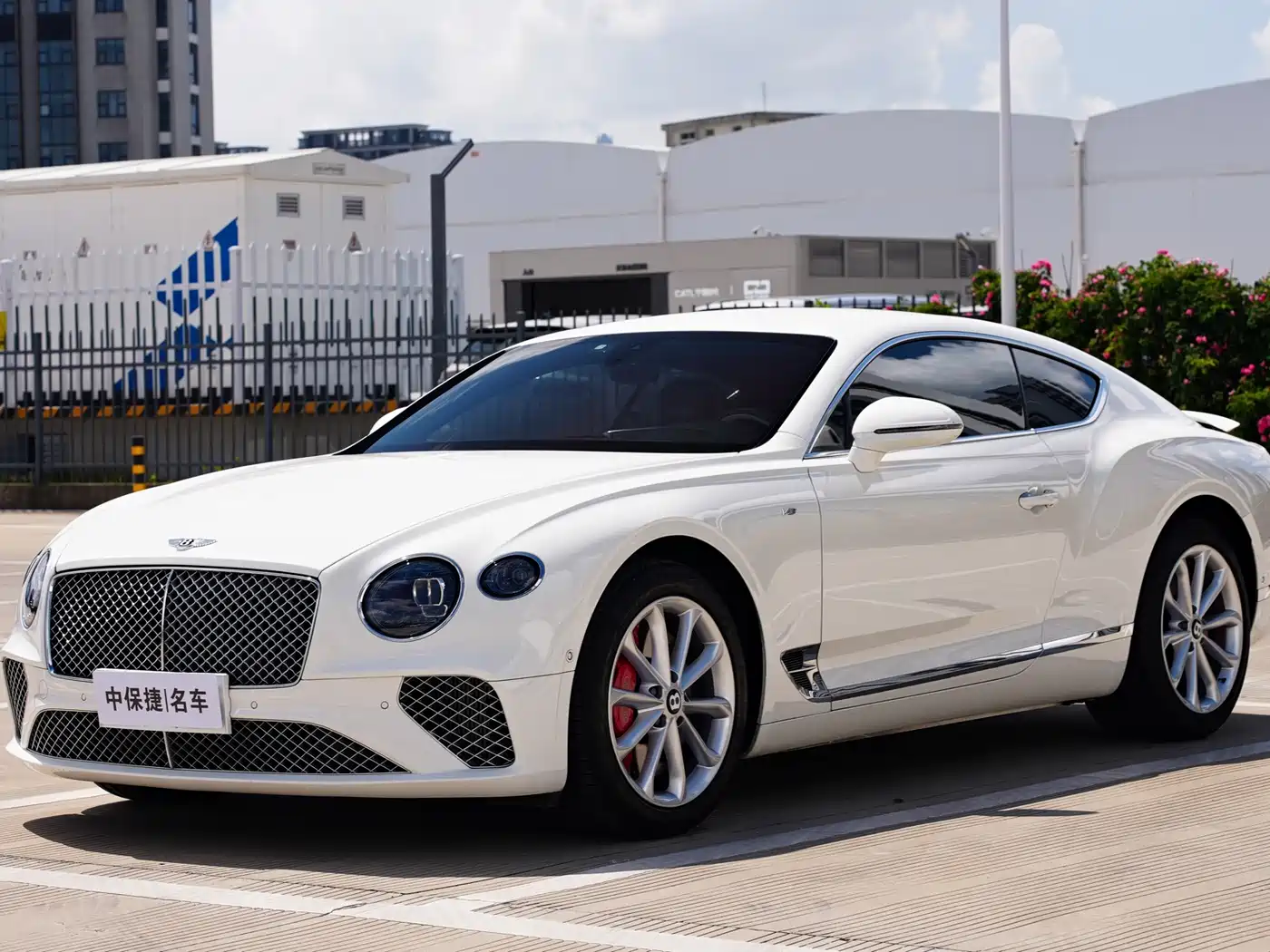 Photo 1 - Bentley Continental