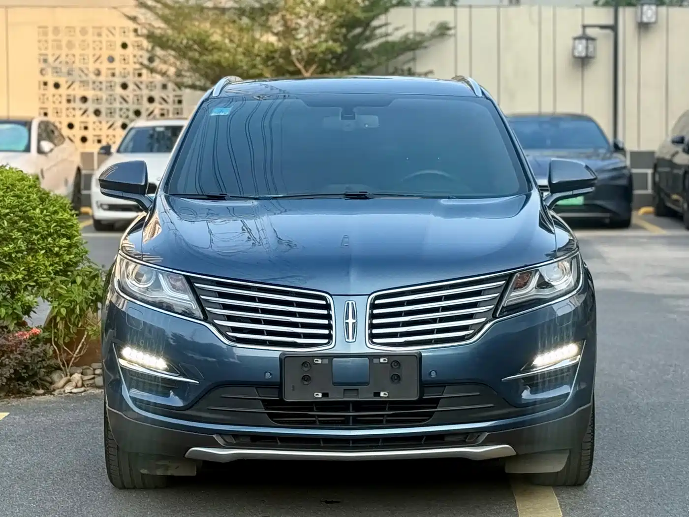 Lincoln MKC 2018 2018 2.0T FWD Elegance Edition