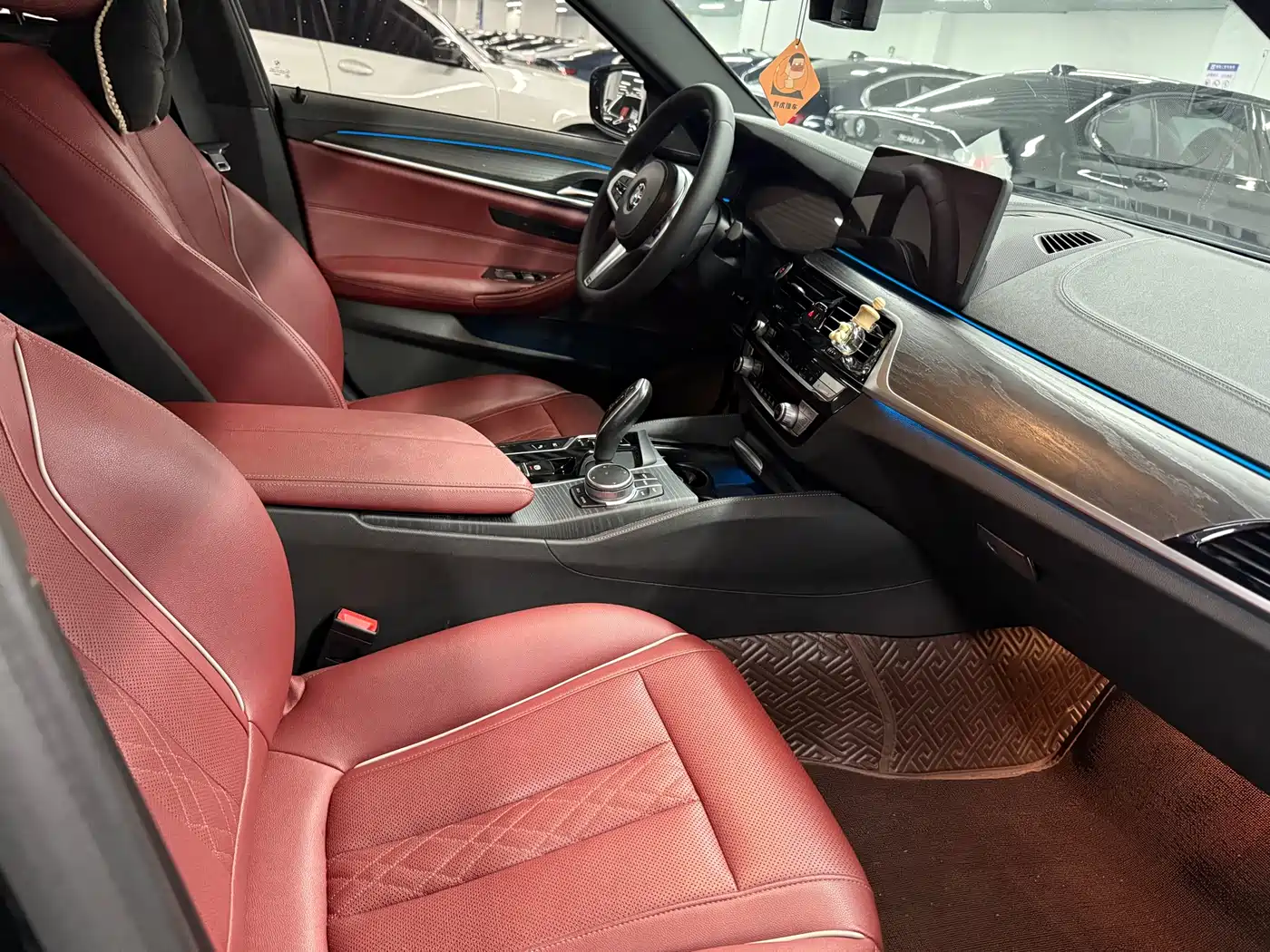 BMW 5 Series New Energy 2021 535Le M Sport Package фото 15