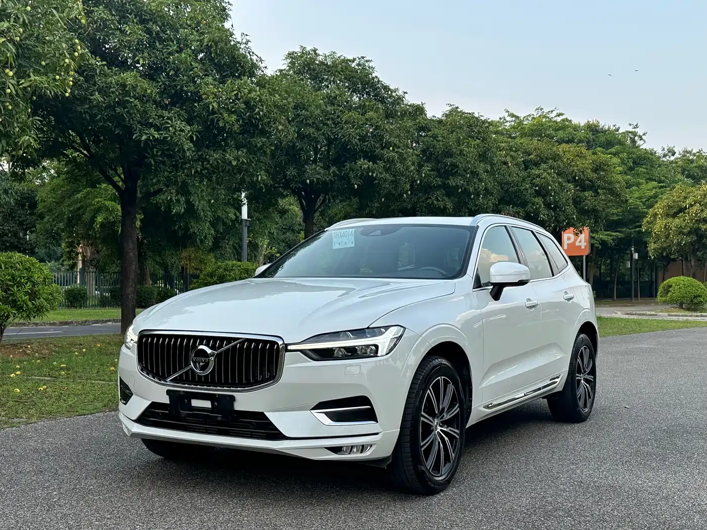 Фото 1 - Volvo XC60