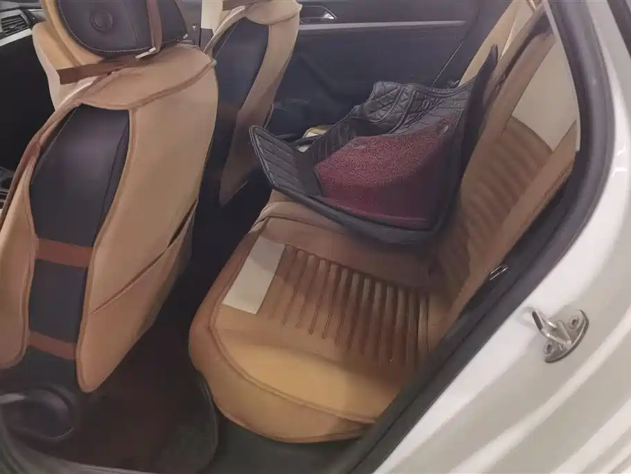 Volkswagen Lavida 2018 280TSI DSG Comfort Edition China V фото 11