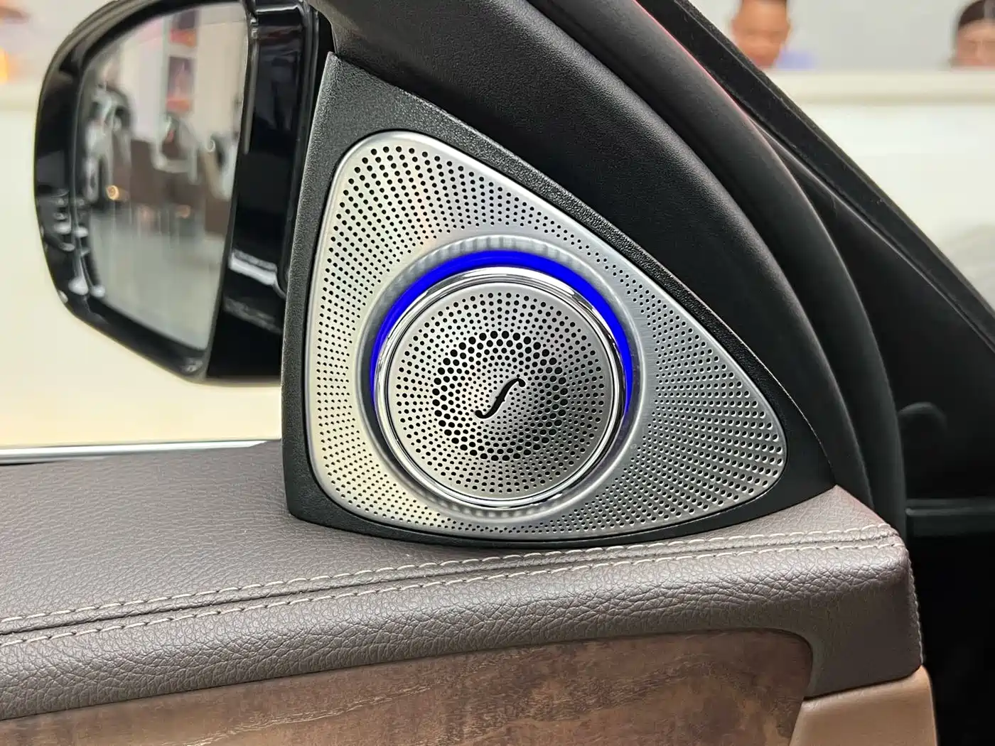 Mercedes-Benz E-Class 2020 Facelift E 300 L Exclusive фото 19