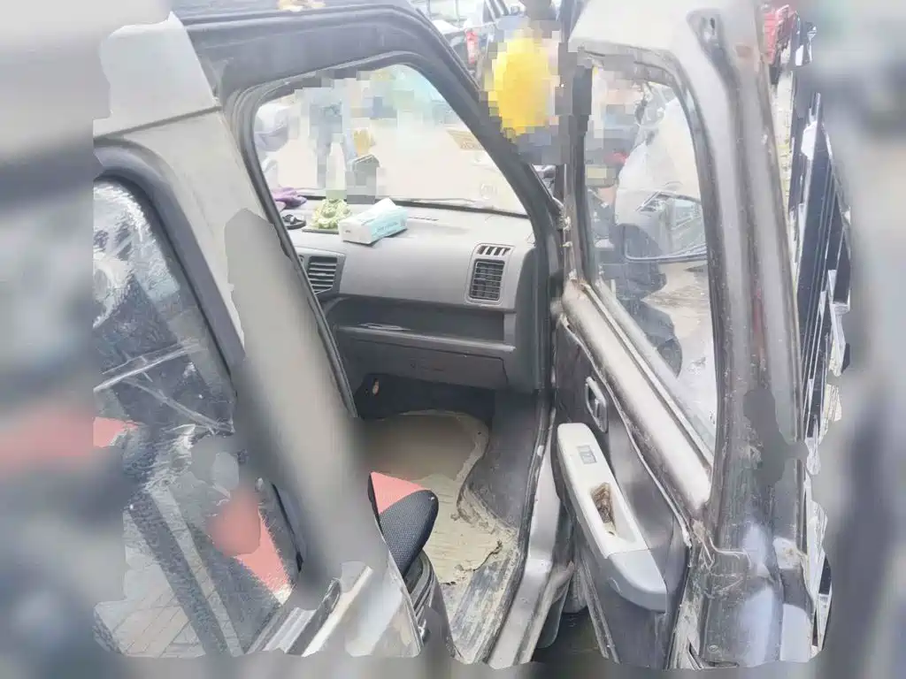 BAIC Weiwang 306 2014 2013 1.2L Value Basic 7-seater A12 China IV