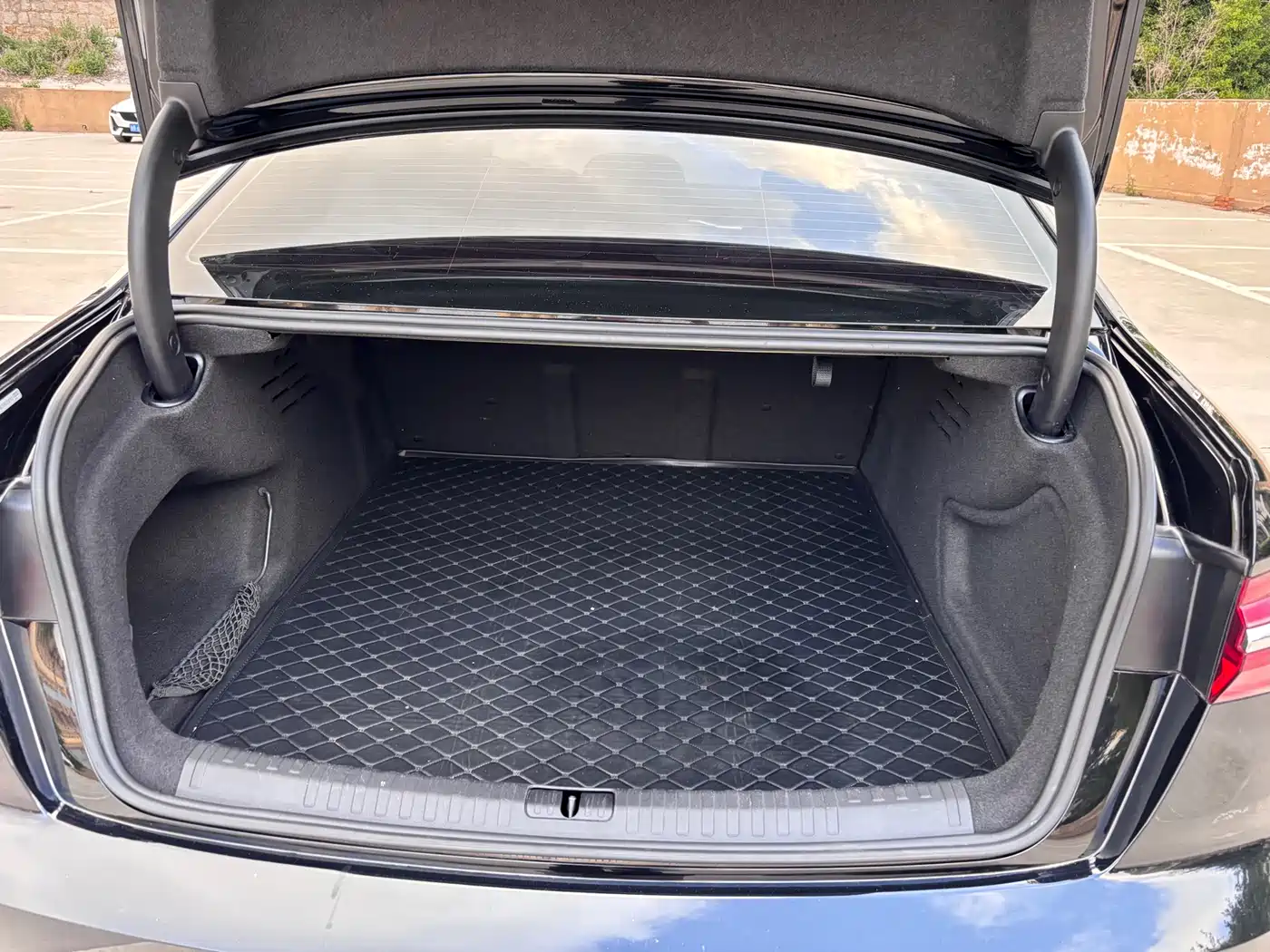 Audi A6L 2020 40 TFSI Luxury Elegance фото 17
