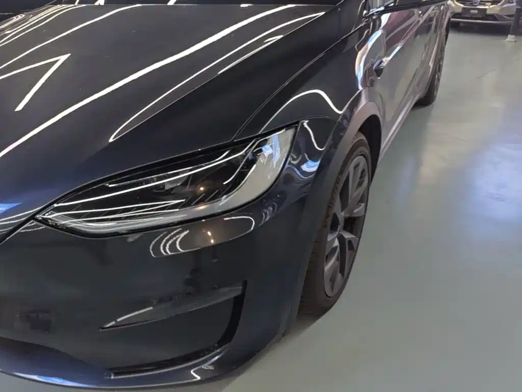 Tesla Model X 2025 2023 Tri-motor AWD Plaid