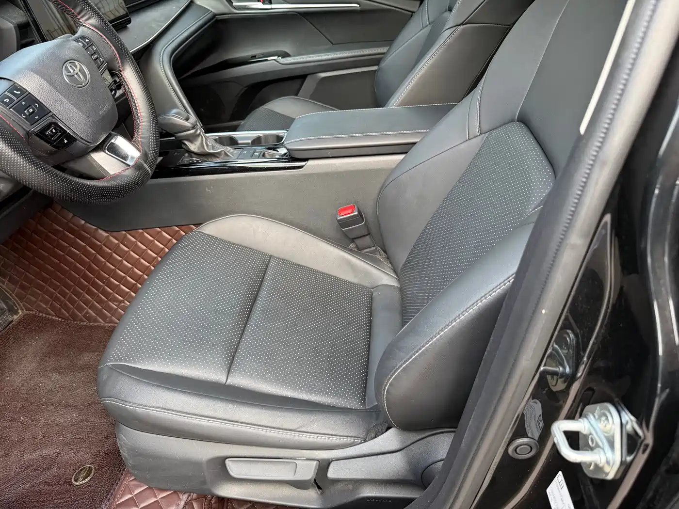 Toyota Camry 2025 2025 Dual Engine 2.0HG Glory Edition
