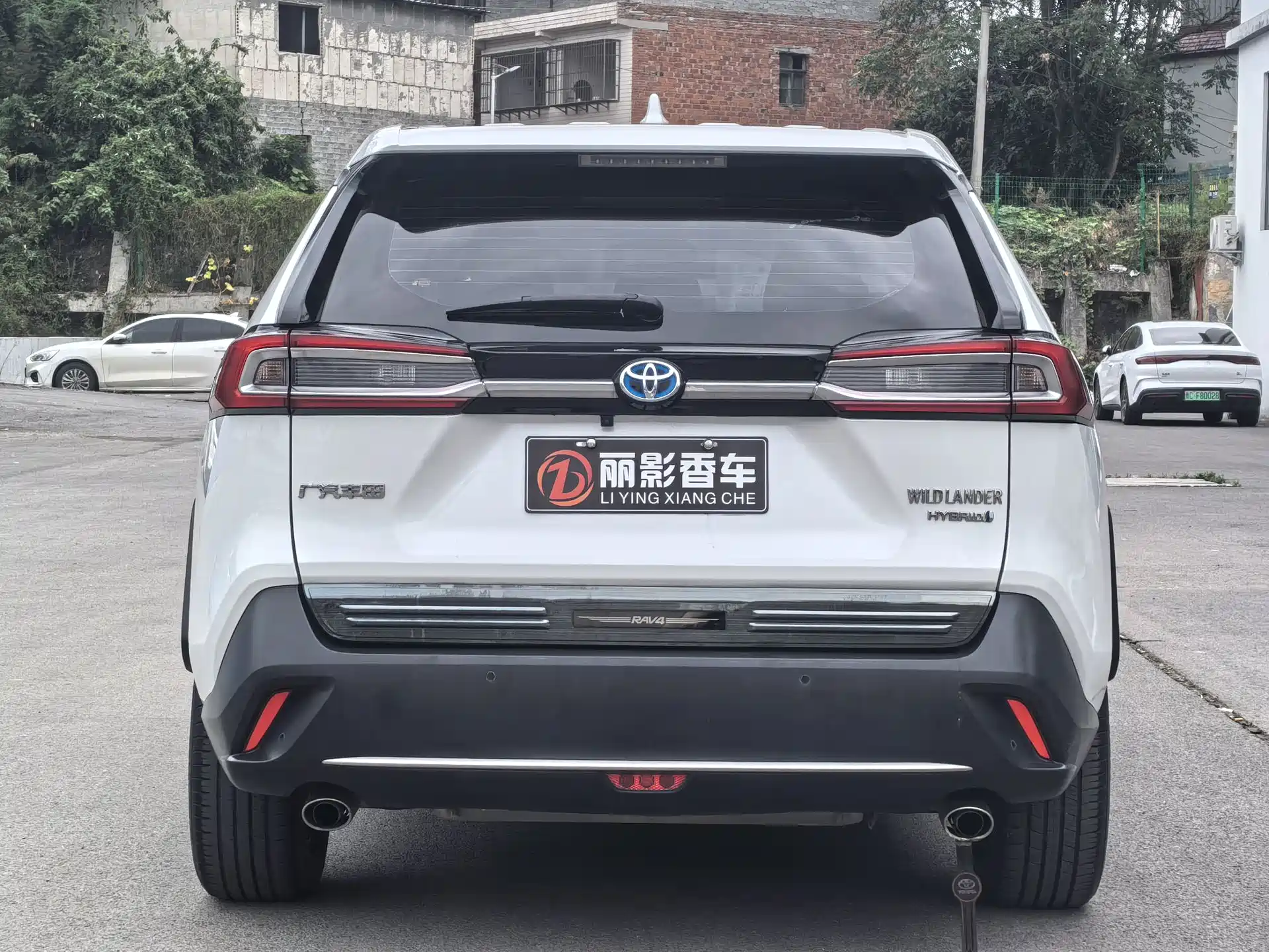 Фото 7 - Toyota Wildlander