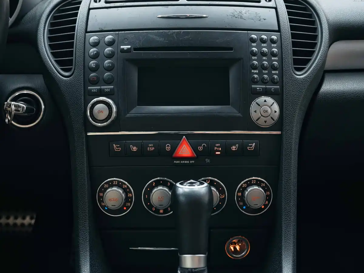 Mercedes-Benz SLK-Class 2009 SLK 200K фото 18