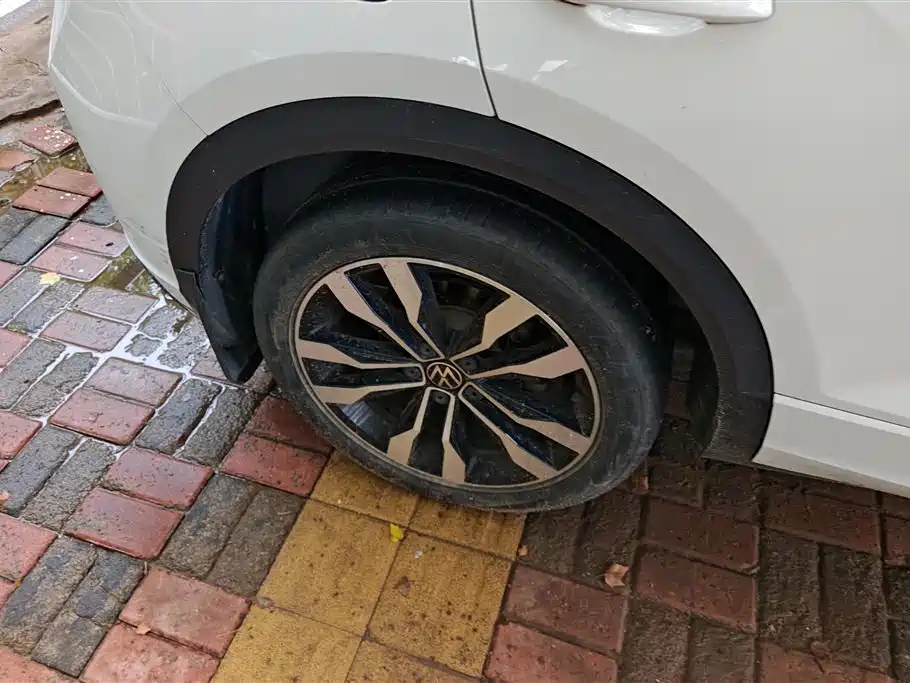 Volkswagen T-ROC 2020 280TSI DSG 2WD R-Line фото 6