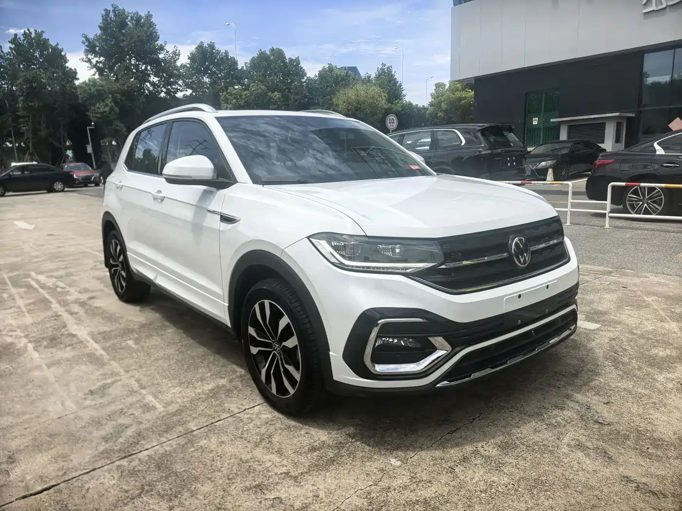 Фото 3 - Volkswagen Tanying