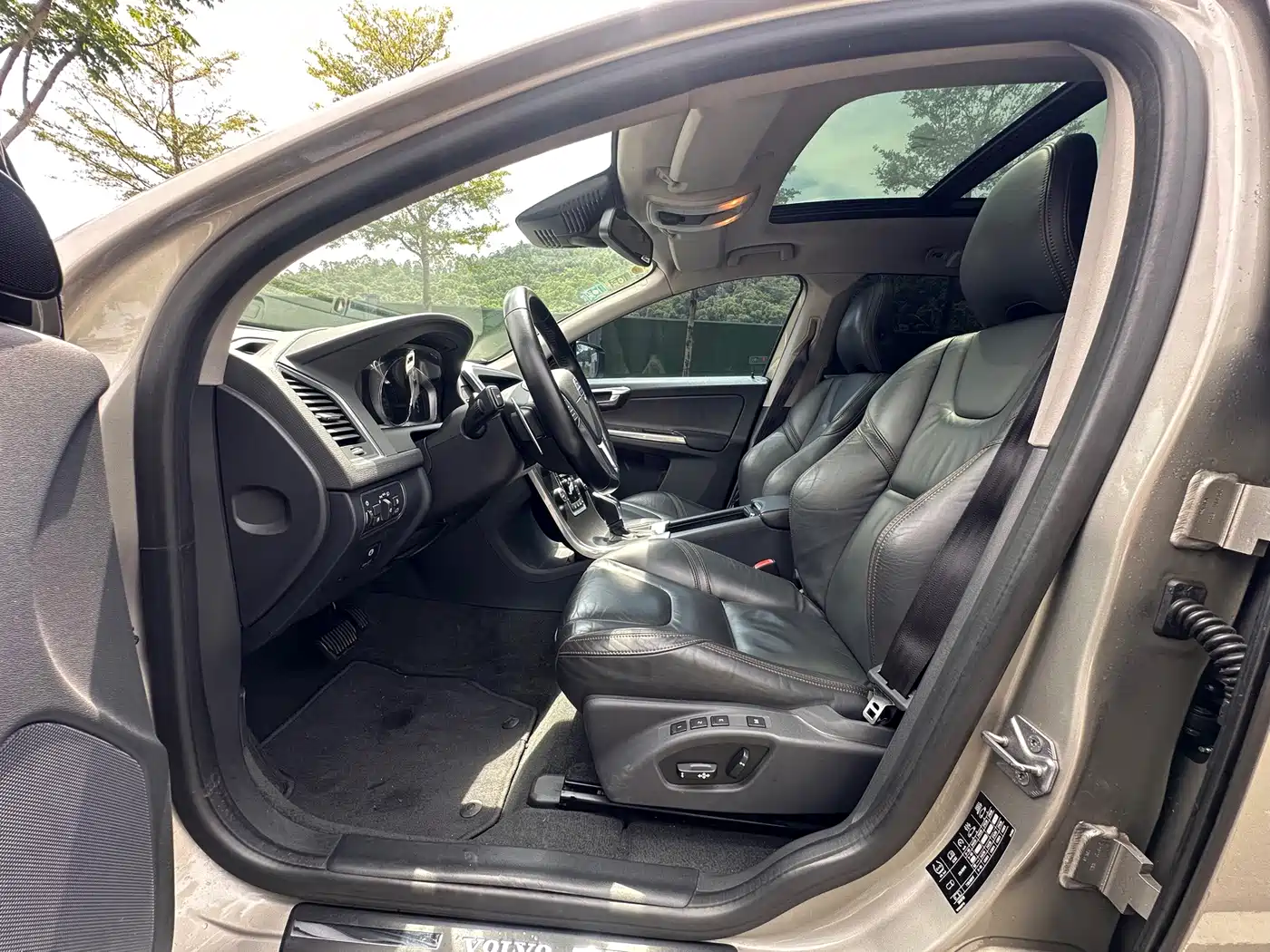 Volvo XC60 (Import) 2014 2014 Facelift T5 Elegance
