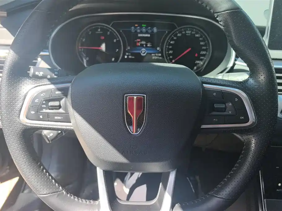 Hongqi H5 2022 Classic Facelift 1.8T Automatic Smart Connect Flag Rhythm Edition фото 15