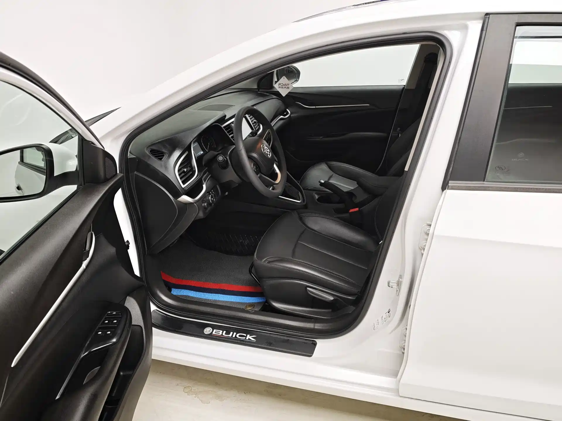 Фото 13 - Buick Excelle