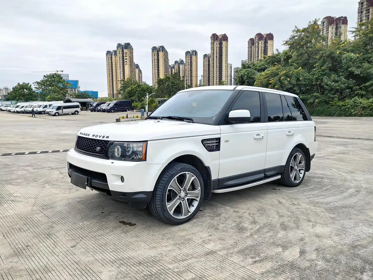 Land Rover Range Rover Sport 2012 5.0 SC V8 Fengshang Genesis Edition фото 25