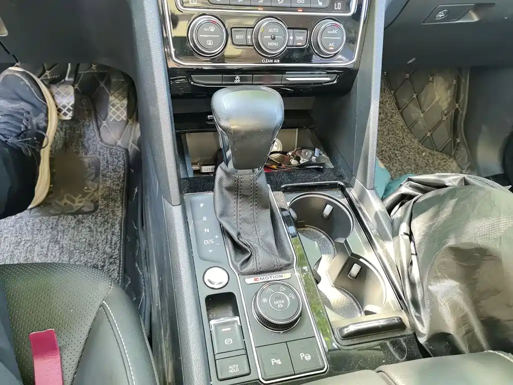 Фото 7 - Volkswagen Teramont