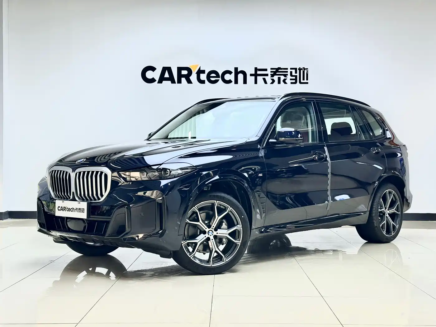BMW X5 2026 xDrive 30Li Luxury M Sport Night Edition Package фото 3