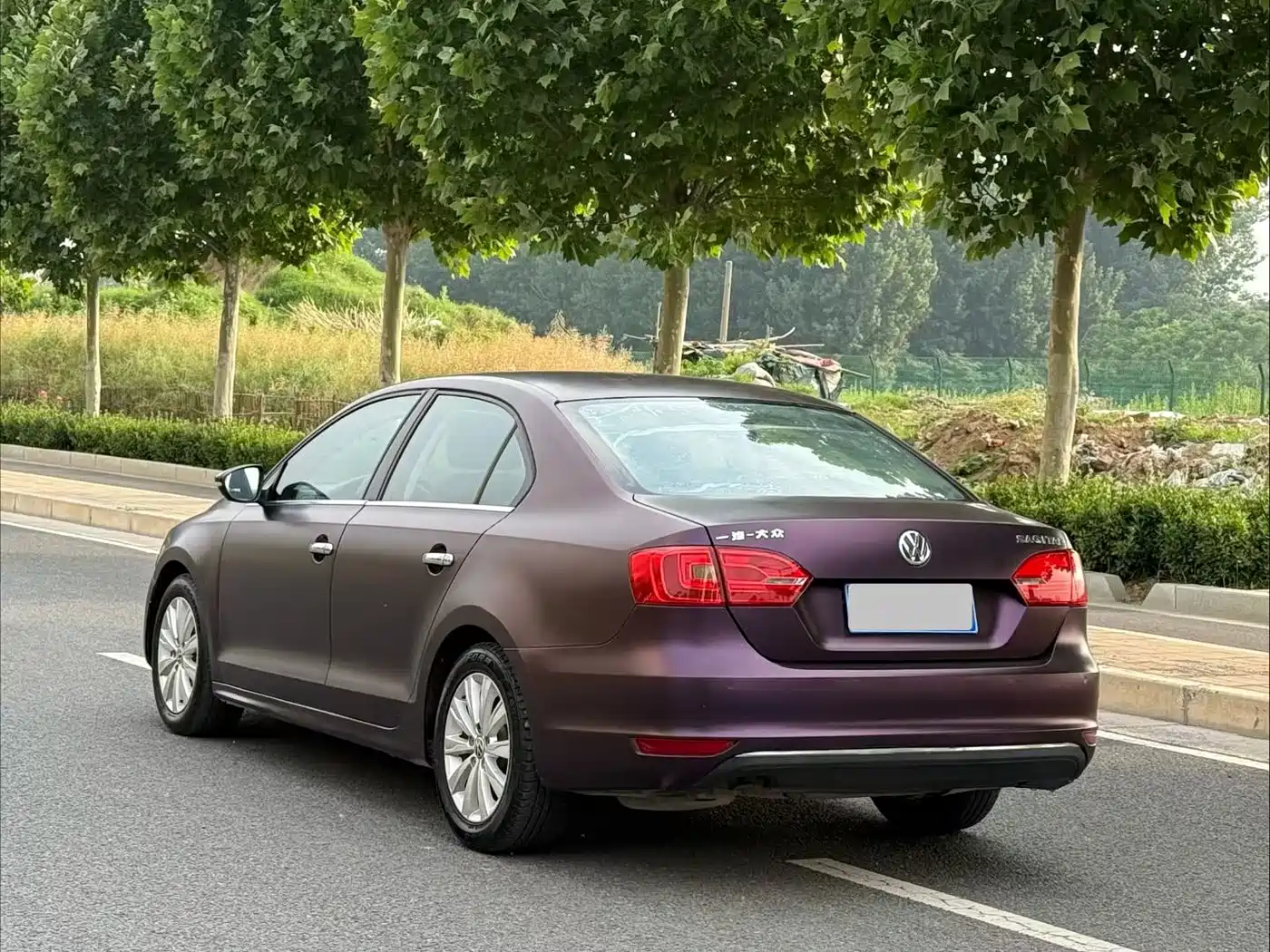 Volkswagen Sagitar 2014 Facelift 1.6L Manual Comfort фото 7
