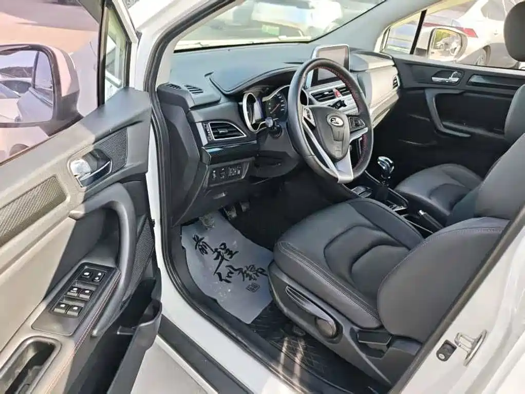 JAC Motors Refine S3 2017 2016 1.5L Manual Luxury Smart Premium