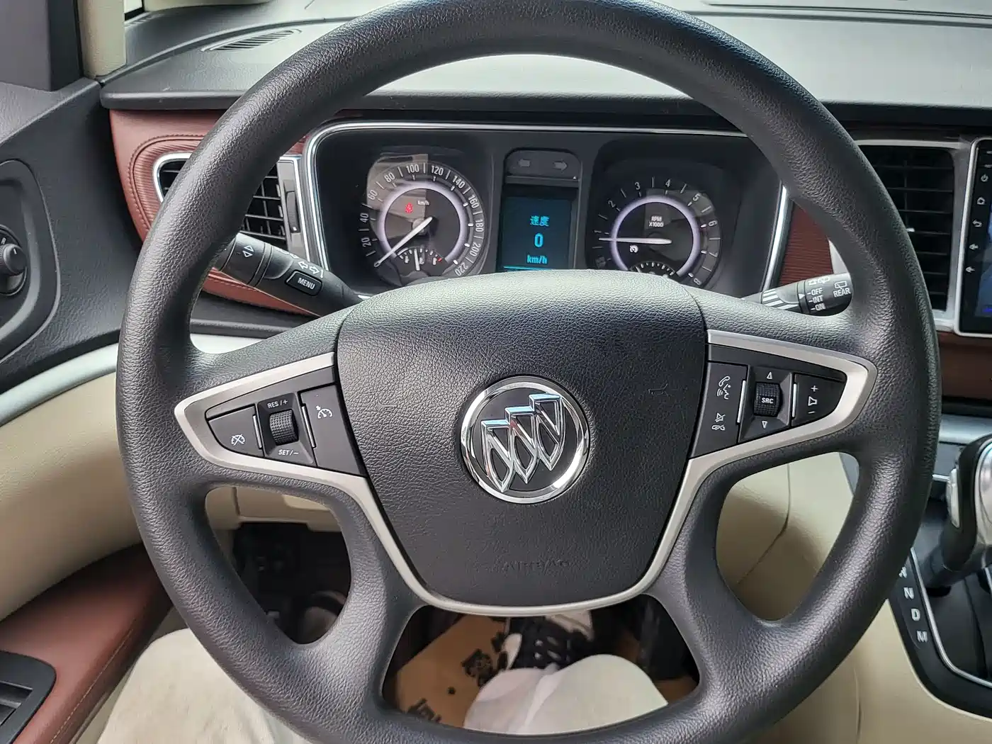 Buick GL8 2017 25S Comfort China V фото 17