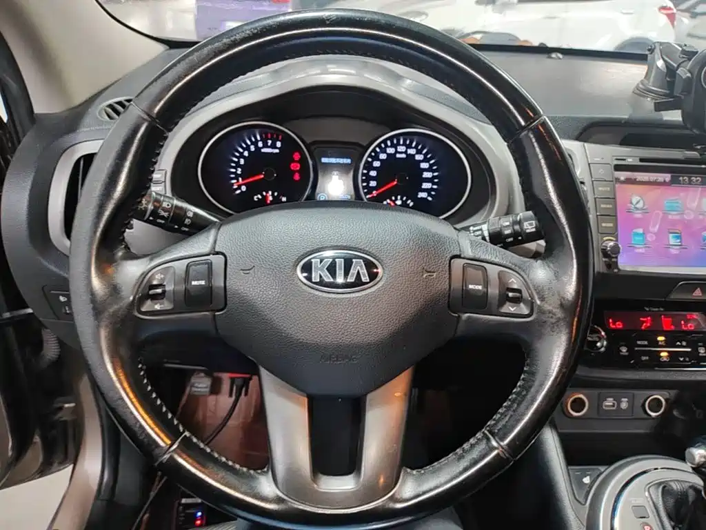 Фото 7 - Kia Sportage