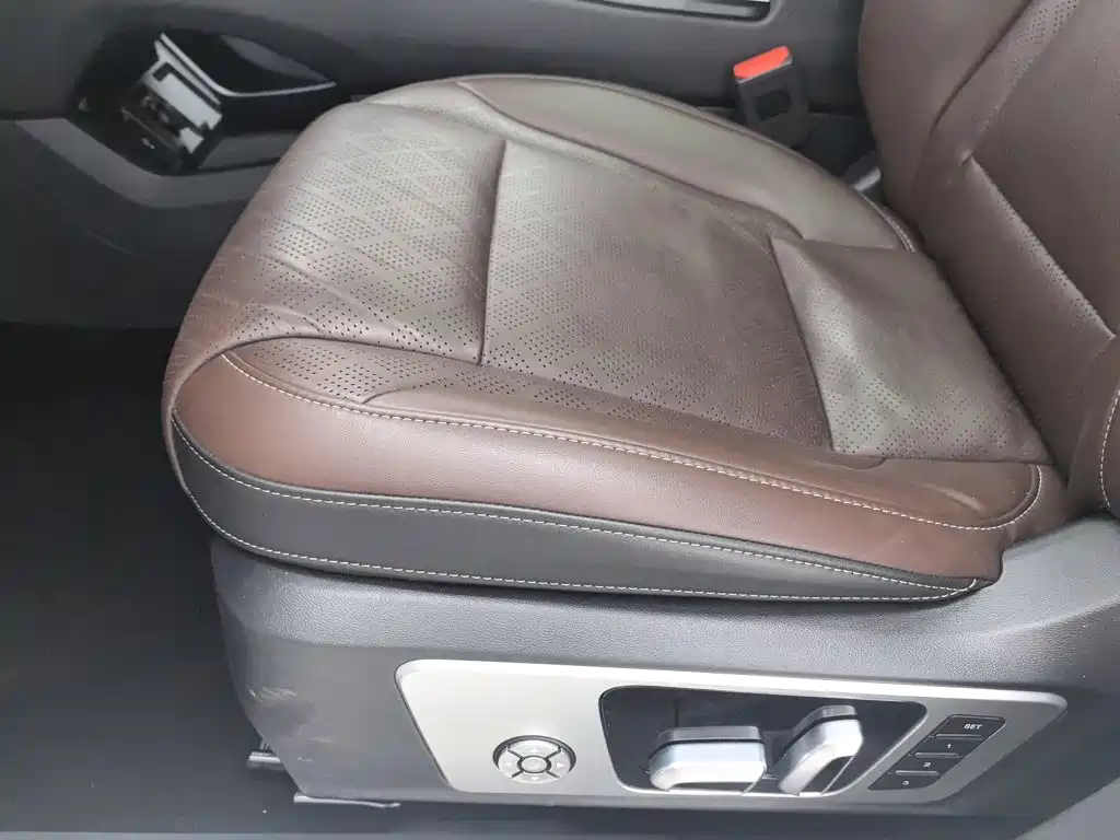 WEY VV6 2021 2021 2.0T 2WD Smart Enjoyment+