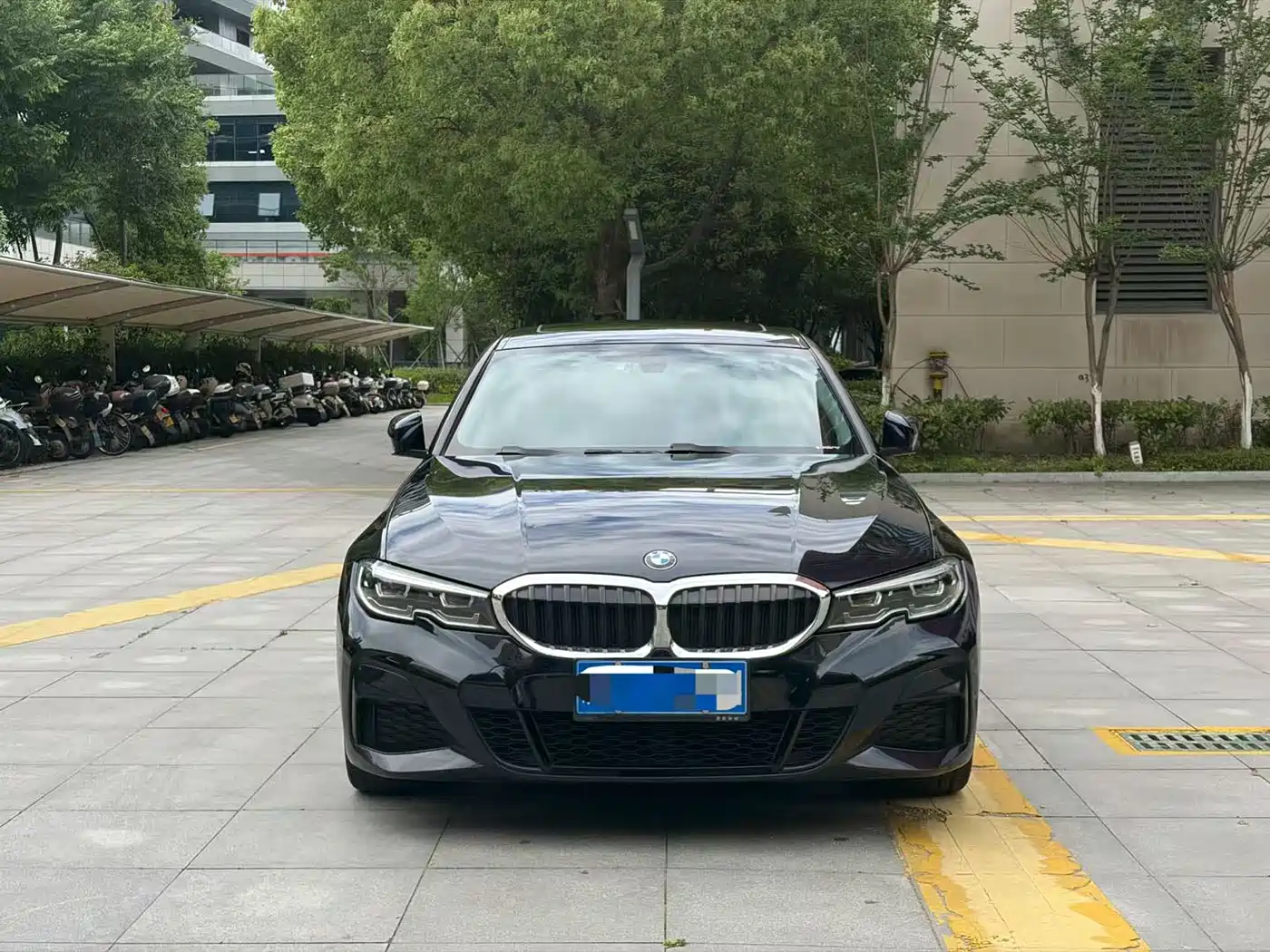BMW 3 Series 2022 320Li M Sport Package фото 2