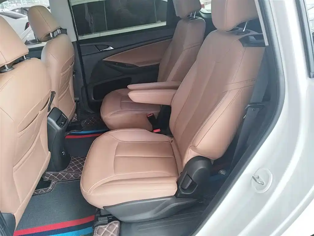 Buick GL6 2021 323T Mild Hybrid Connected Luxury фото 17