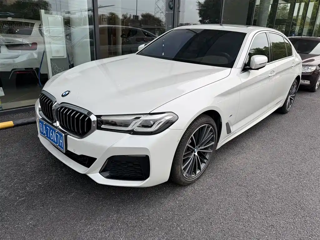 BMW 5 Series 2023 530Li Leading M Sport Package