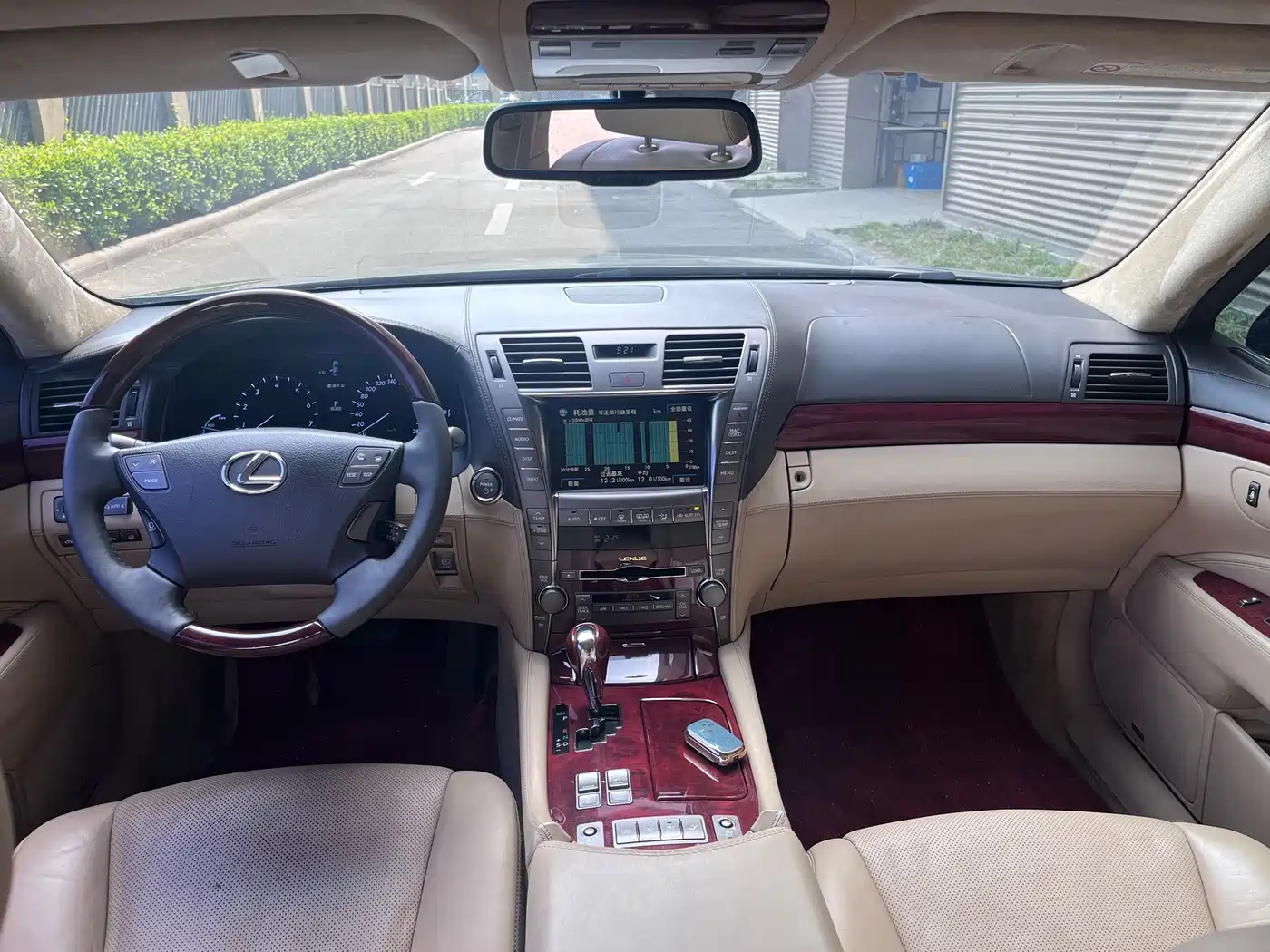 Lexus LS 2007 600hL Premium Edition фото 5