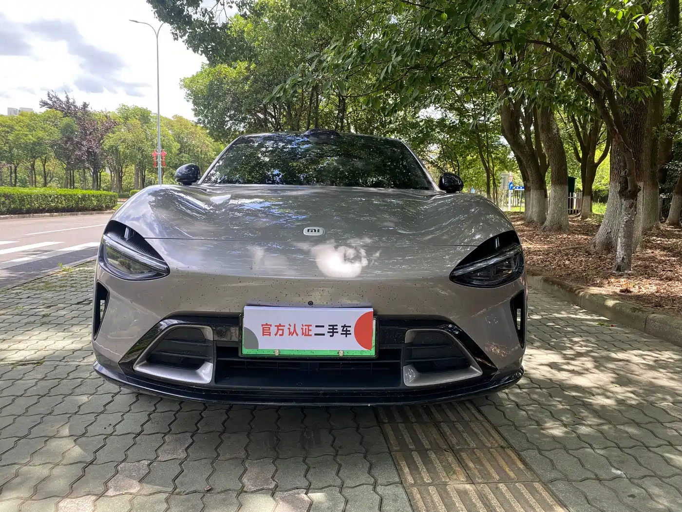 Фото 2 - Xiaomi Auto Xiaomi YU7