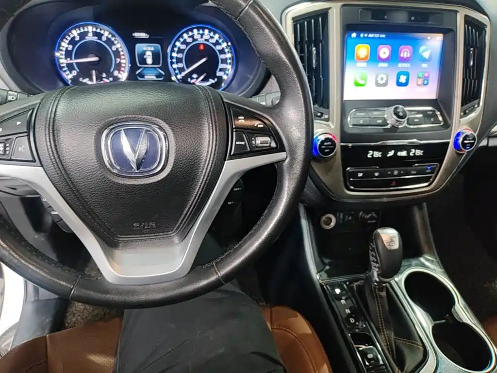 Changan CS95 2017 2017 2.0T 2WD Intelligent Expansion Edition