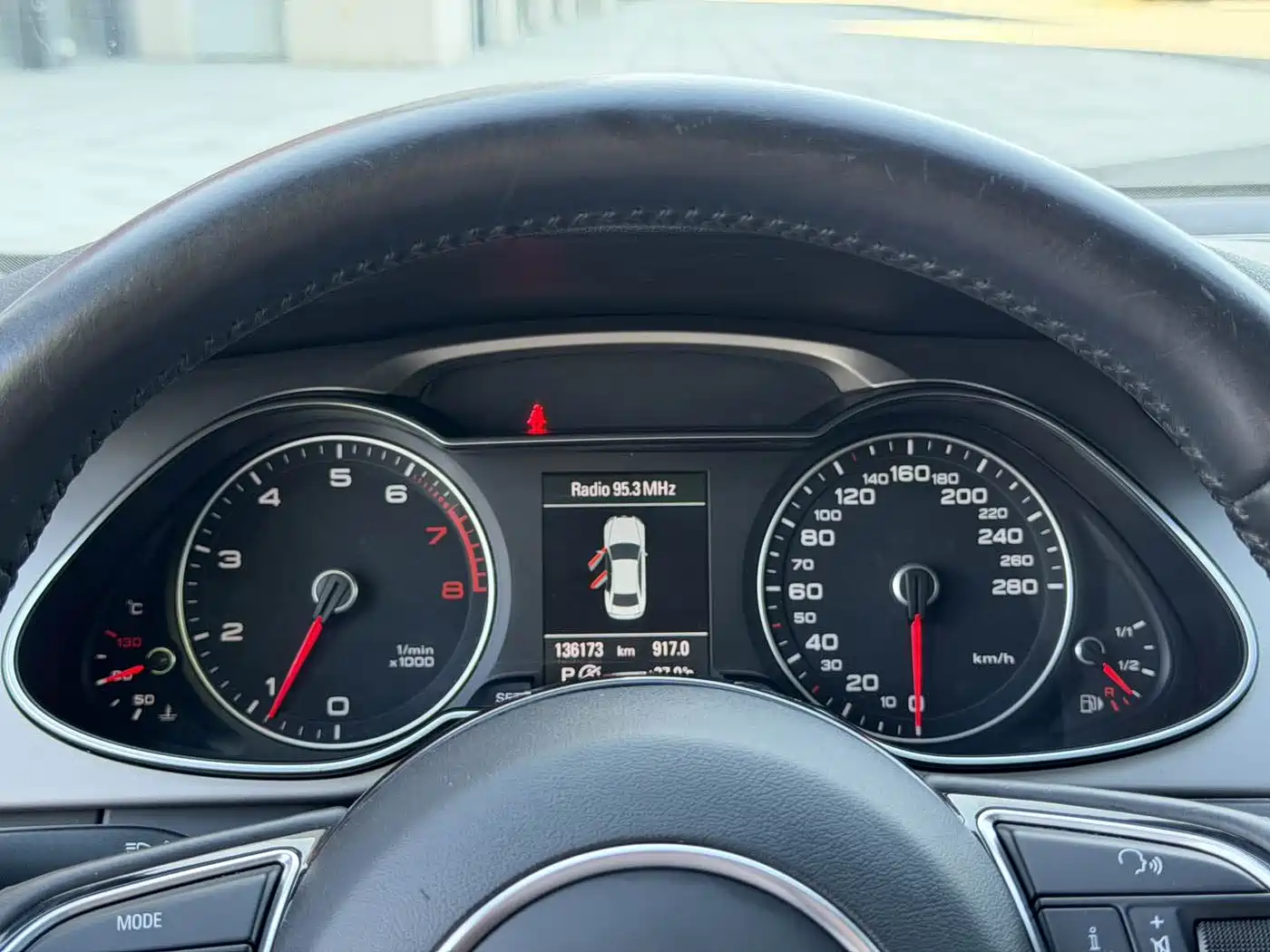Audi A4L 2013 35 TFSI Automatic Standard фото 16