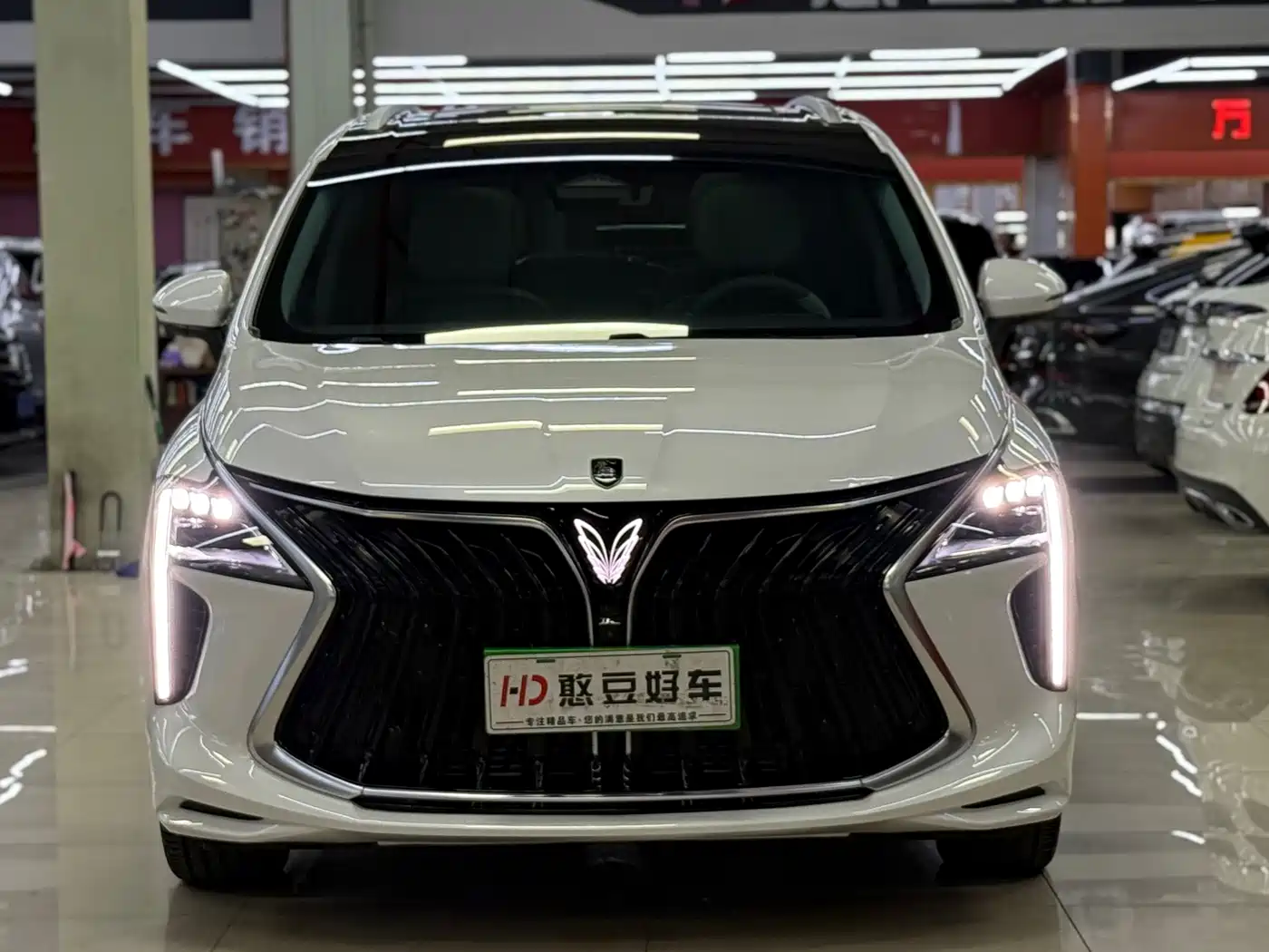 Dongfeng Fengxing Fengxing Yacht 2024 2022 1.5T DCT Wave Chaser Edition