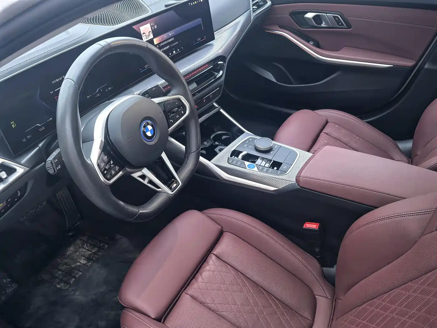 BMW i3 2025 eDrive 40 L Shadow Night Package фото 9