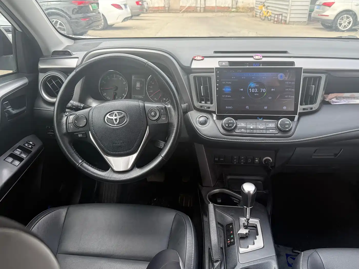 Toyota RAV4 Rongfang 2016 2.0L CVT 2WD Smart (China V) фото 9