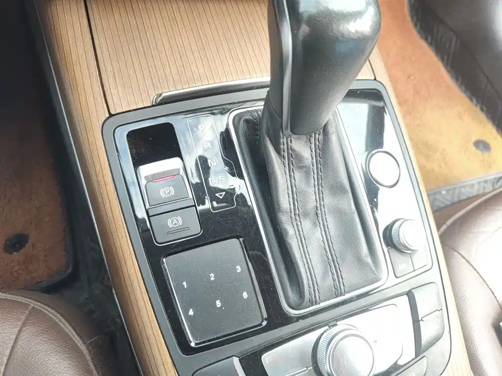 Audi A6L 2017 30 FSI Comfort фото 11