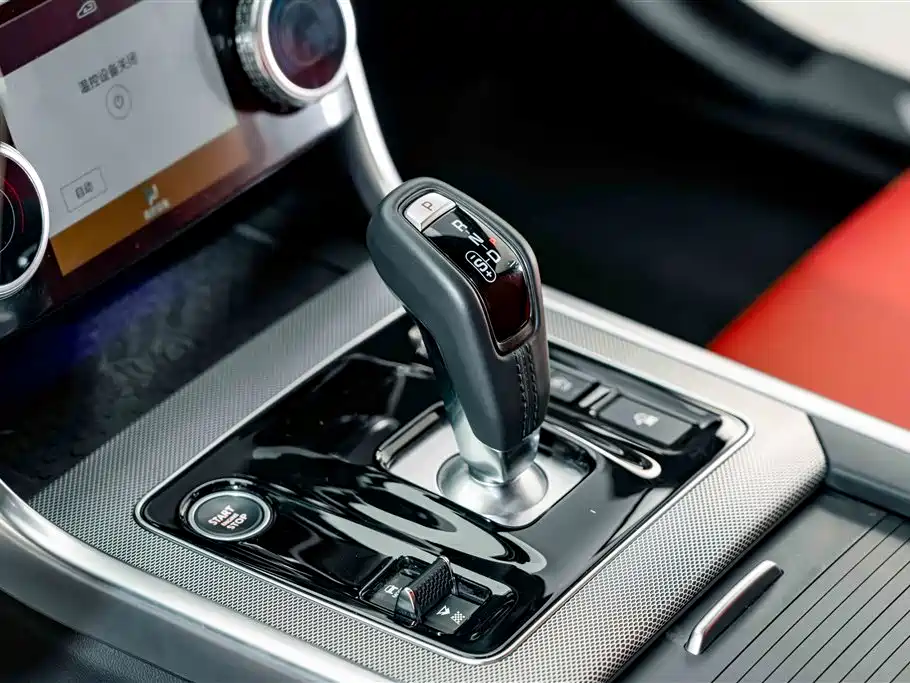 Jaguar XEL 2024 2024 Model 2.0T 250PS R-DYNAMIC S Progressive Sport Edition