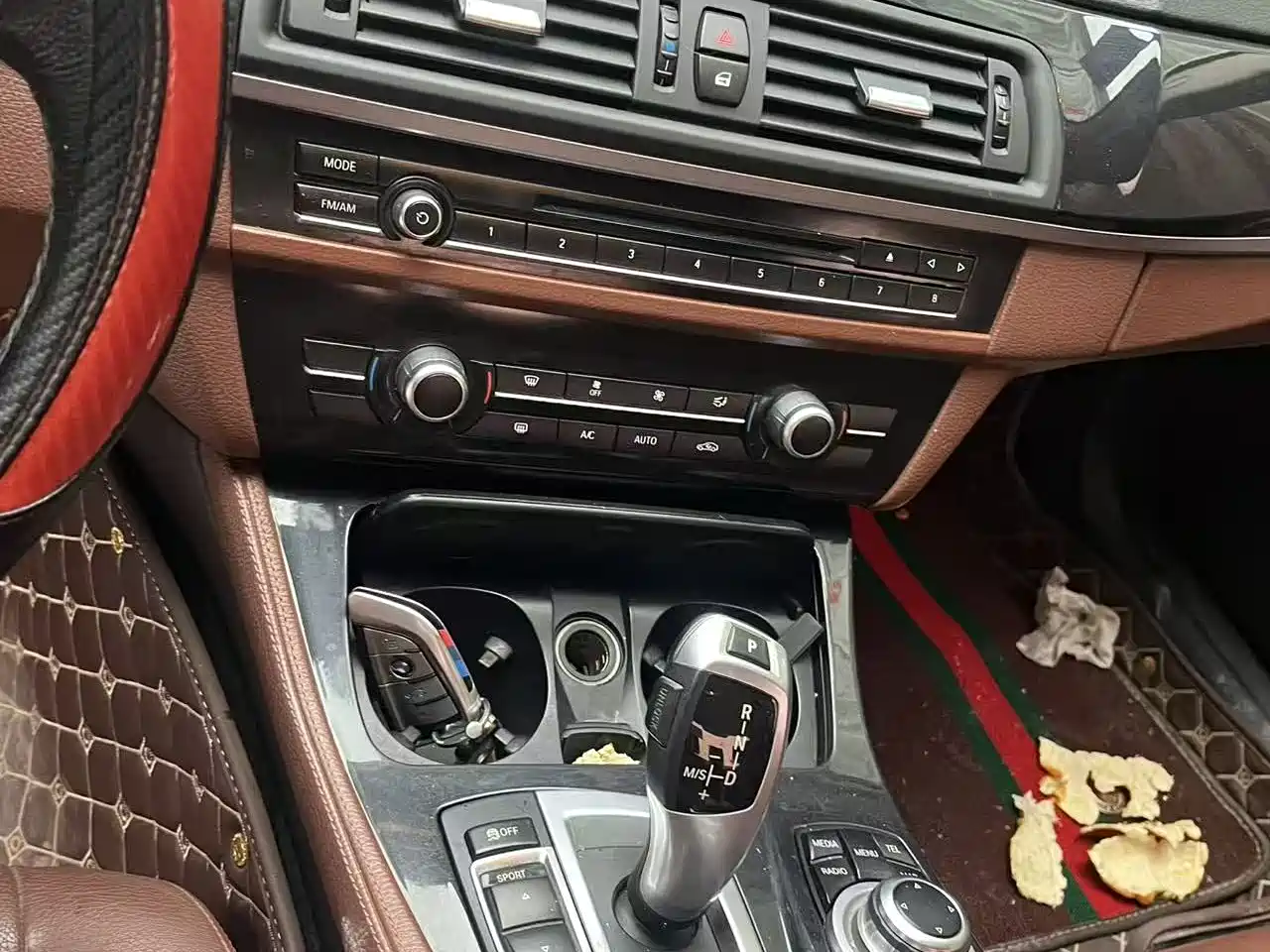 BMW 5 Series 2014 520Li Elegance фото 8