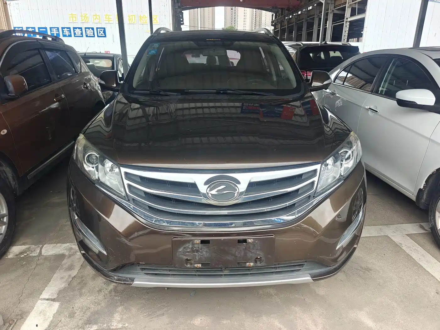 Landwind X5 2017 2016 Plus 1.5T CVT Pioneer Edition