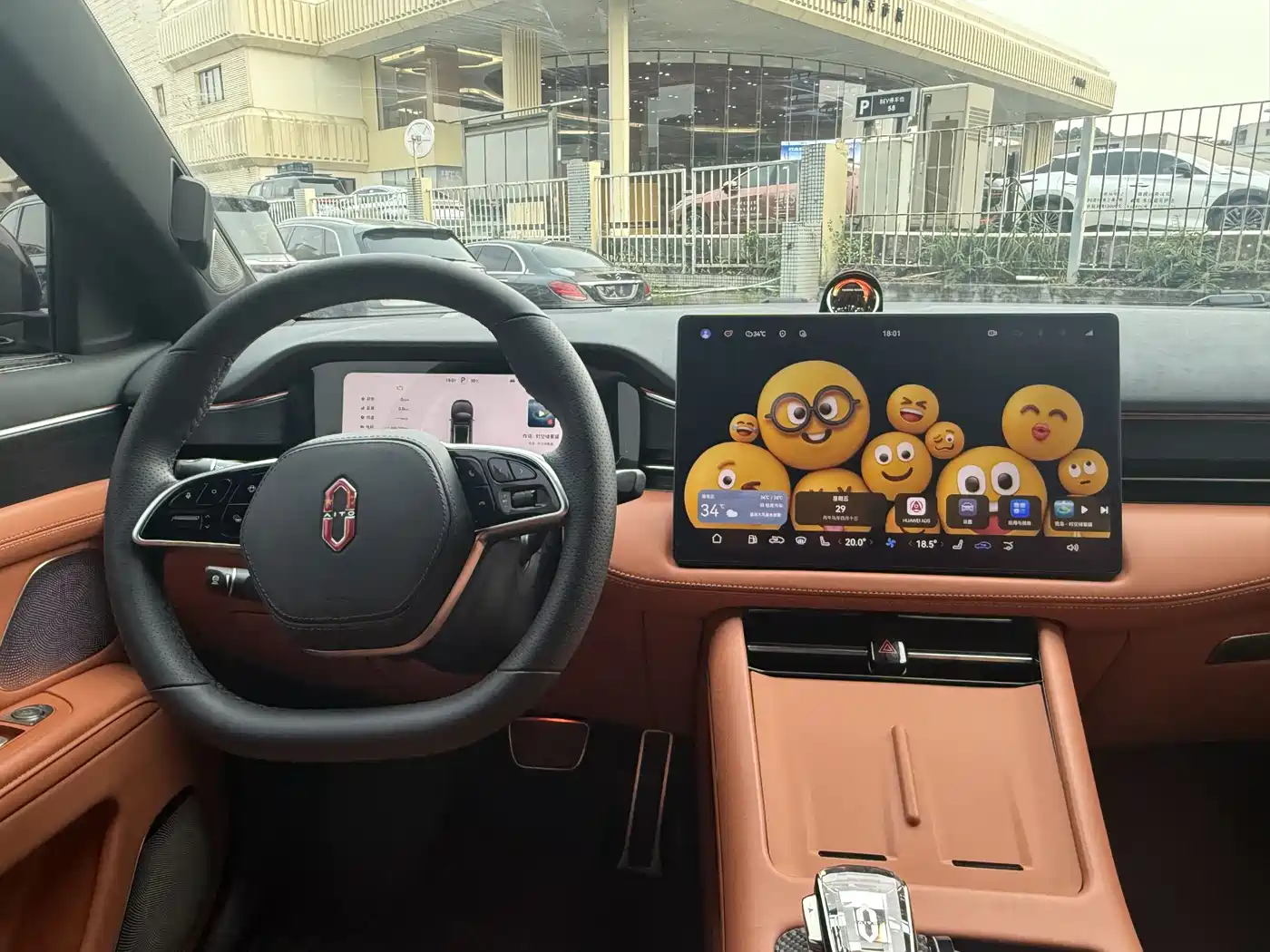 AITO Wenjie AITO M7 2024 1.5T Smart Drive 4WD Ultra 6-seater фото 12