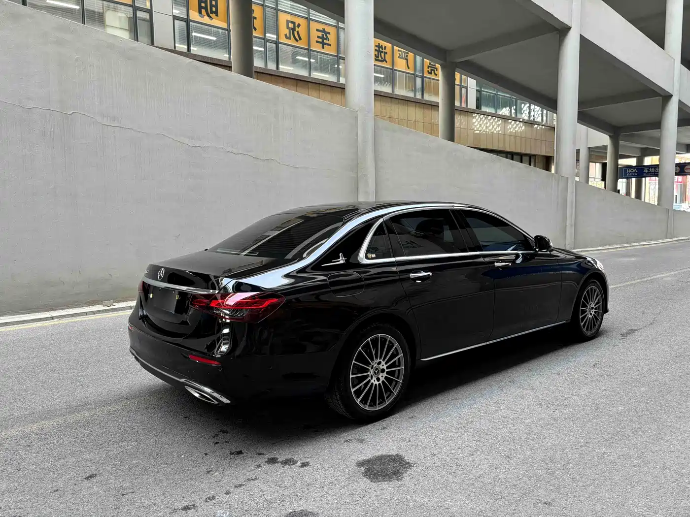  E CLASS