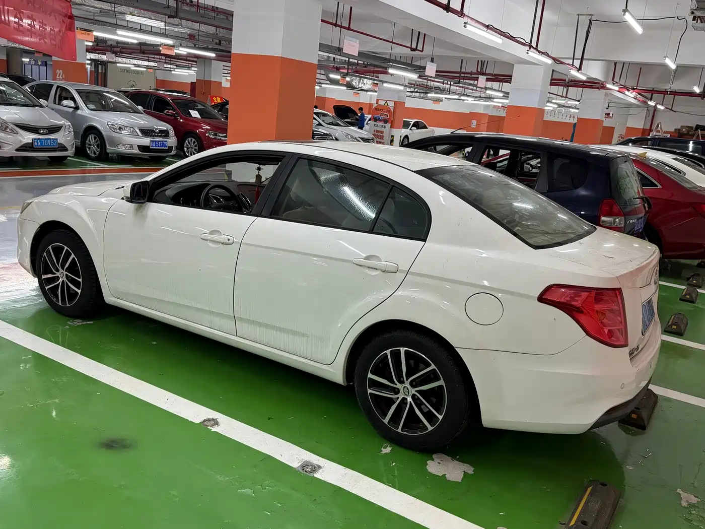 Besturn B50 2014 2013 1.6L Manual Luxury